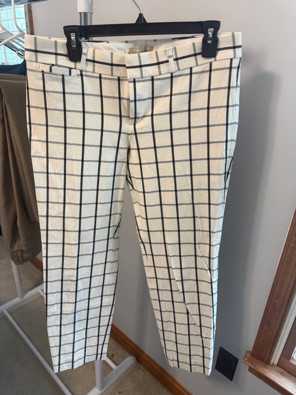Banana Republic Cream Windowpane Dress Pants